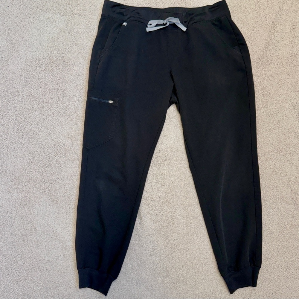 Figs Zamora Black Jogger Scrubs Pants size L